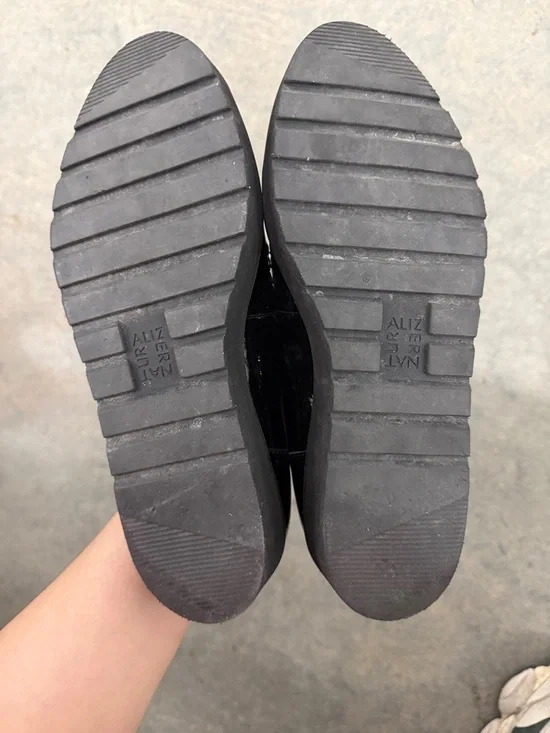 Naturalizer Black Patent Leather Penny Loafers with Tan Contrast Sole - Picture 5 of 5